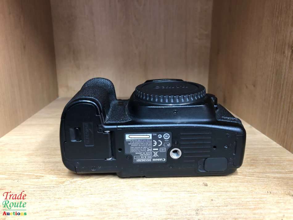 Canon 5D Mk II 21MP Full Frame CMOS DSLR Camera (Body) | 21 Megapixels - Canon 5D Mark 2