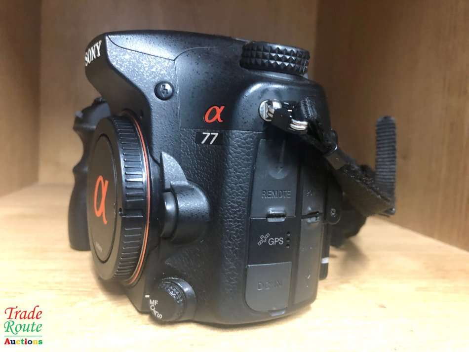 Sony Alpha SLT-A77 DSLR Digital Camera (Body Only) 24.3 MegaPixels Professional BODY