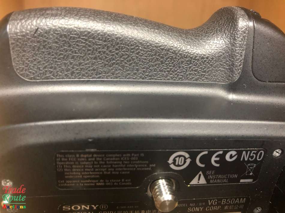 Sony VG-B50AM Vertical Grip for Sony Alpha A500, A550 & A580
