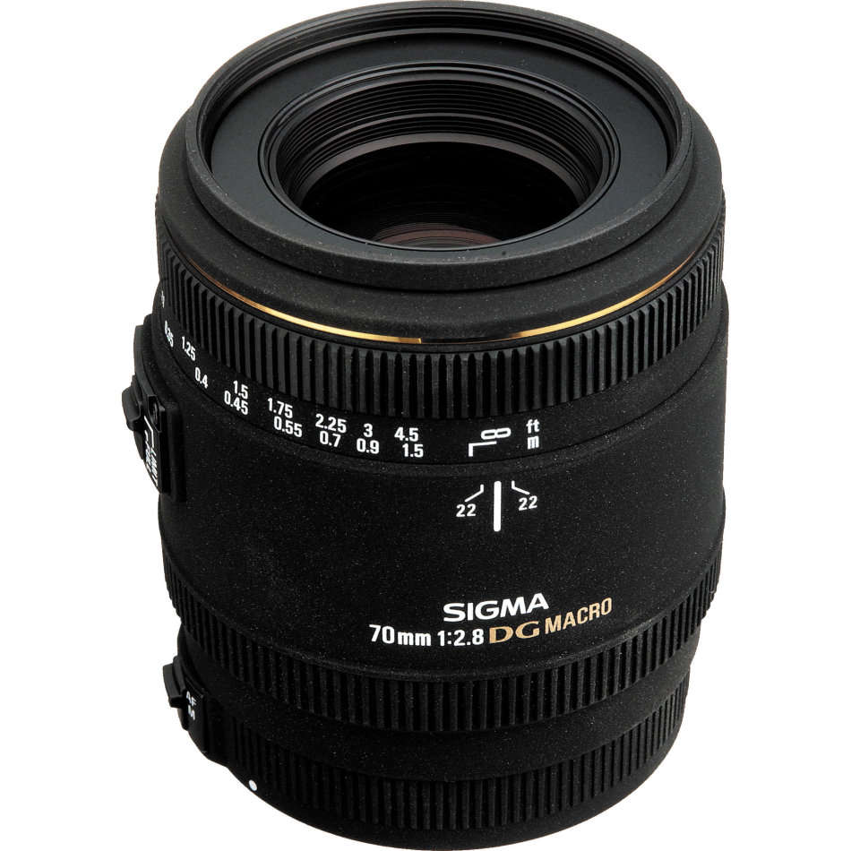 Sigma 70mm F/2.8 EX DG Macro Lens for Canon Digital SLR Cameras