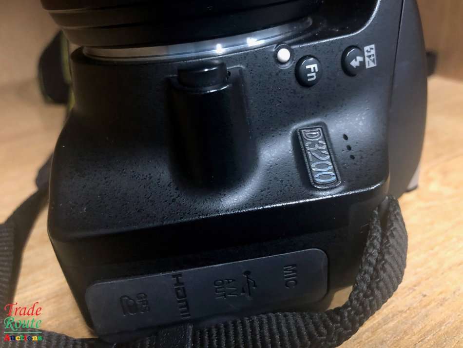 Nikon D3200 24.2 MP CMOS Digital SLR with 18-55mm f/3.5-5.6 AF-S DX NIKKOR Zoom Lens - 24.2 MP