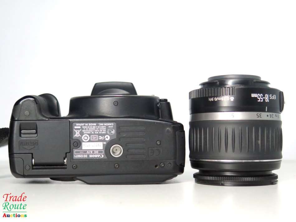 Canon EOS 350D Digital SLR camera (BLACK) WITH 18-55 mm EFS LENS