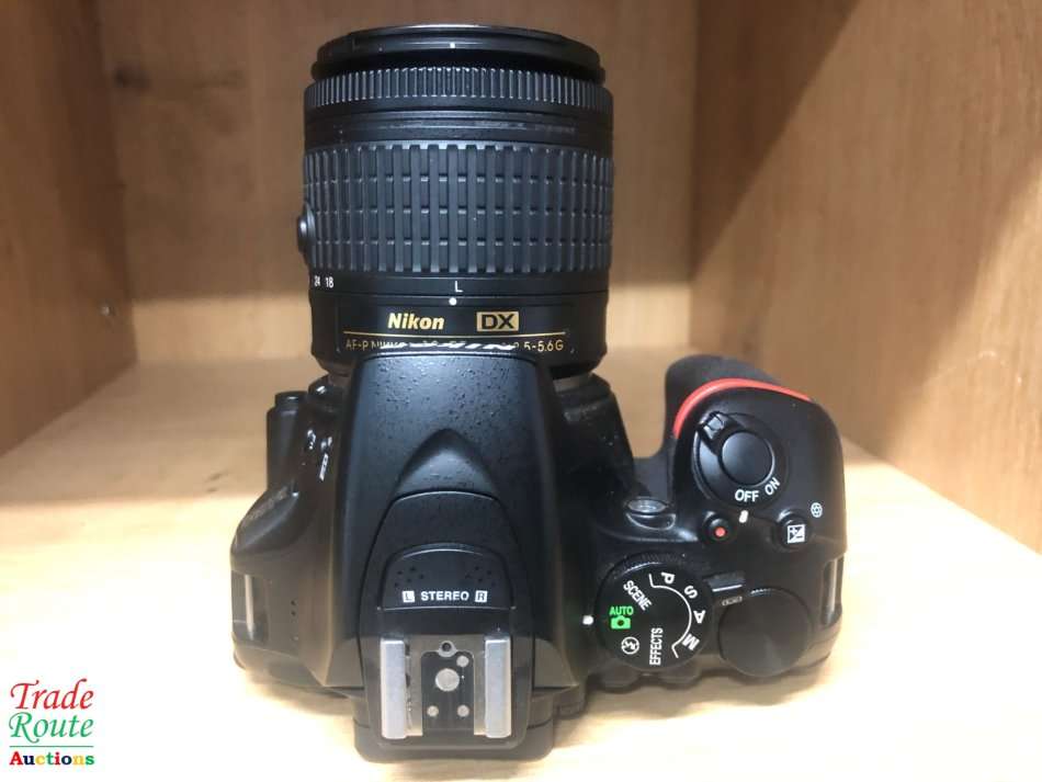 NIKON D5500 DSLR CAMERA BODY plus Nikon AF-P Zoom Nikkor 18-55mm DX Lens Kit