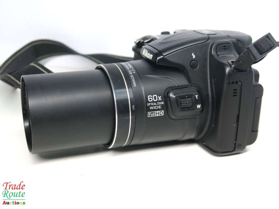 Nikon COOLPIX P600 16.1 MP Wi-Fi CMOS Digital Camera with 60x Zoom NIKKOR Lens