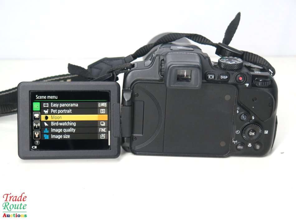 Nikon COOLPIX P600 16.1 MP Wi-Fi CMOS Digital Camera with 60x Zoom NIKKOR Lens