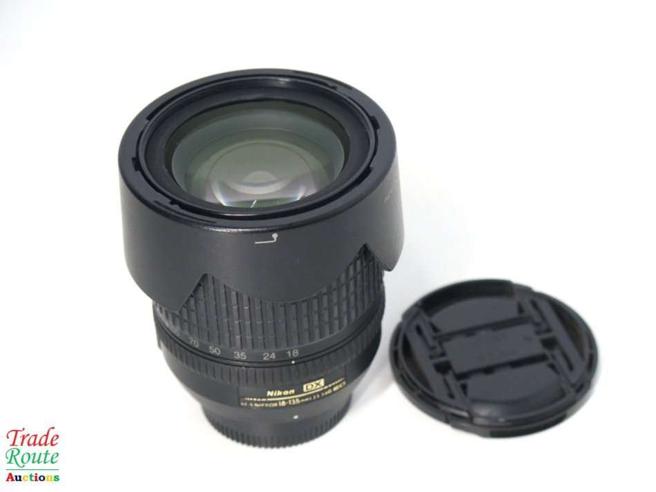 Nikon 18-135mm Lens for Nikon DSLR Cameras
