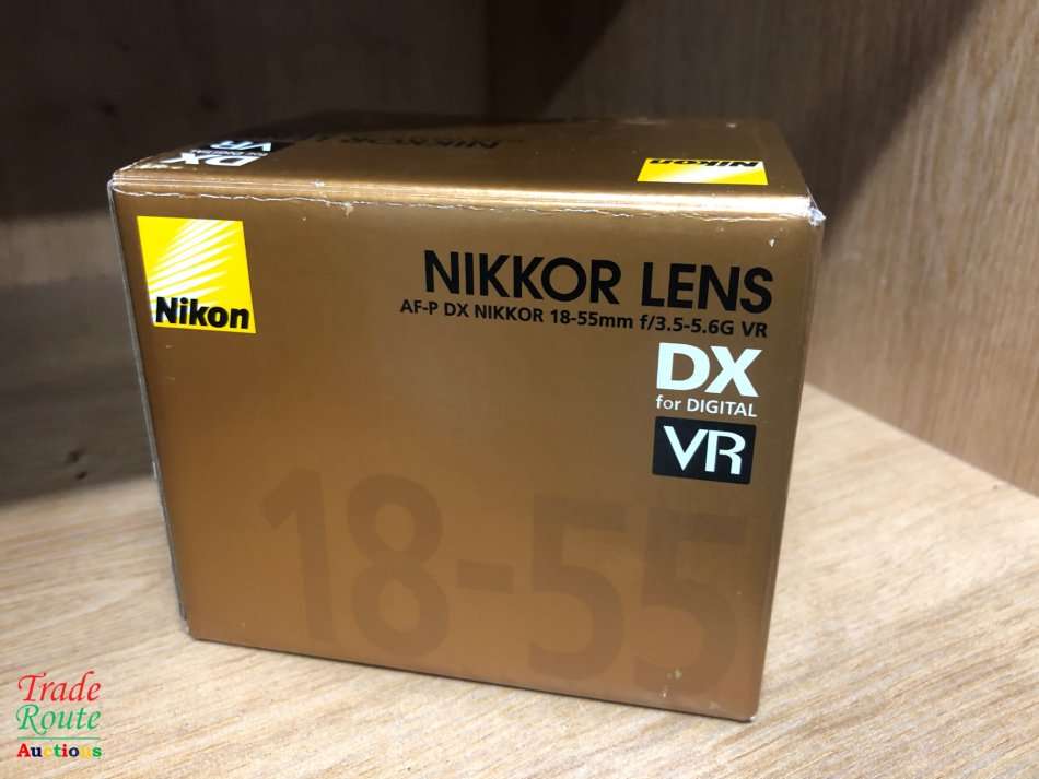 Nikon AF-P DX NIKKOR 18-55mm f/3.5-5.6G Lens -DEMO in BOX