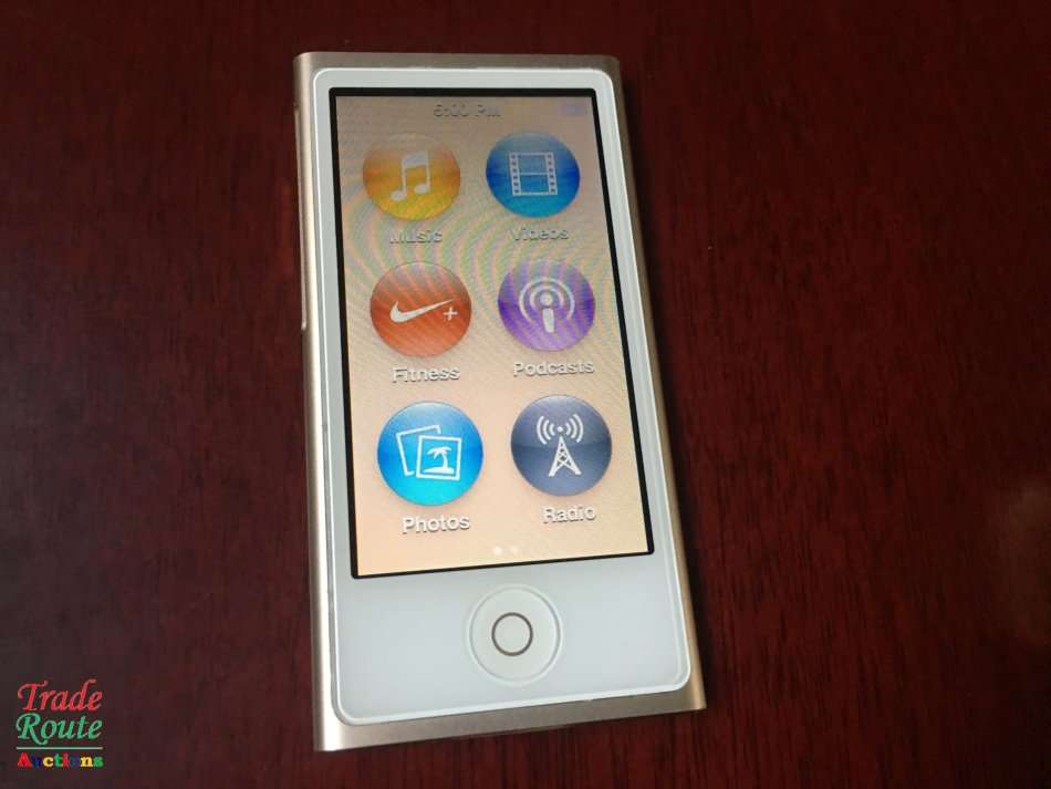 Apple iPod nano 7th Generation (16 GB) A1446 GOLD MKMX2QB