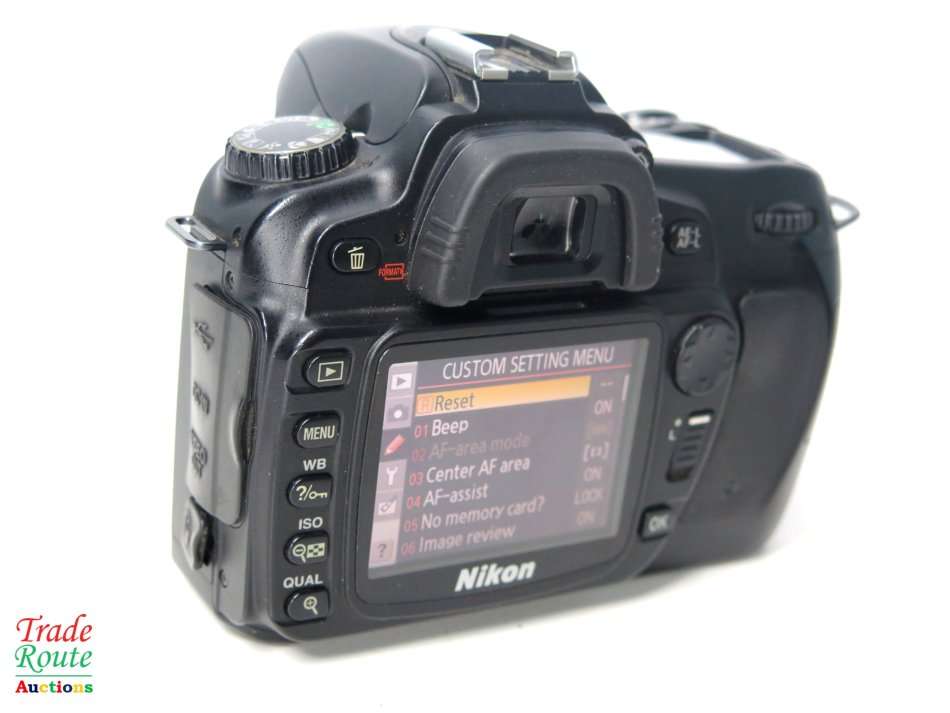 NIKON D80 Digital SLR CAMERA 10.2MP BODY ONLY