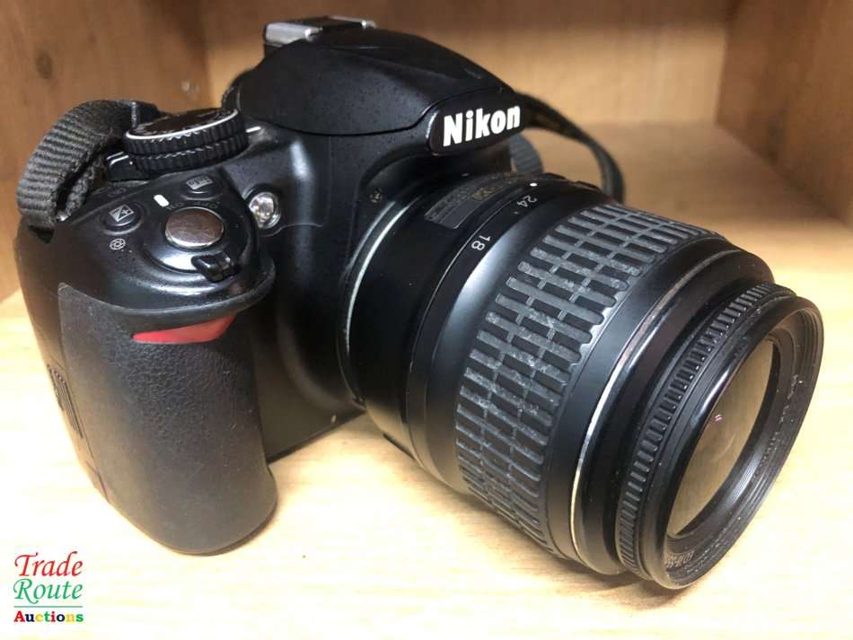 NIKON D3100 DSLR CAMERA 14.2 megapixels with Nikon 18-55mm PROFESSIONAL DSLR LENS KIT