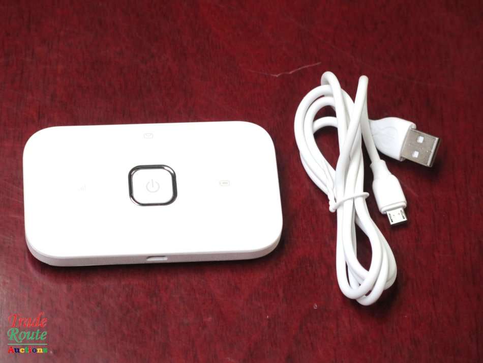 Vodafone Mobile Wi-Fi R218h 4G LTE Wireless Hotspot Modem [USES SIM CARD] WORKS ON ALL NETWORKS