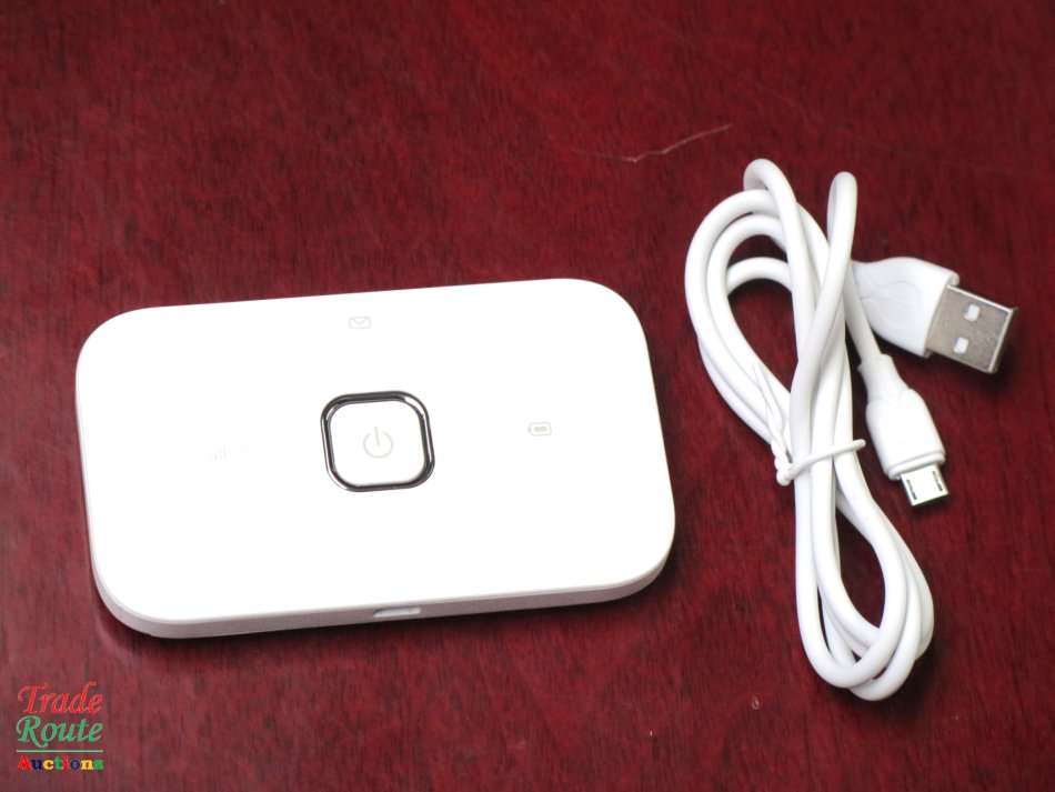 Vodafone Mobile Wi-Fi R218h 4G LTE Wireless Hotspot Modem [USES SIM CARD] WORKS ON ALL NETWORKS