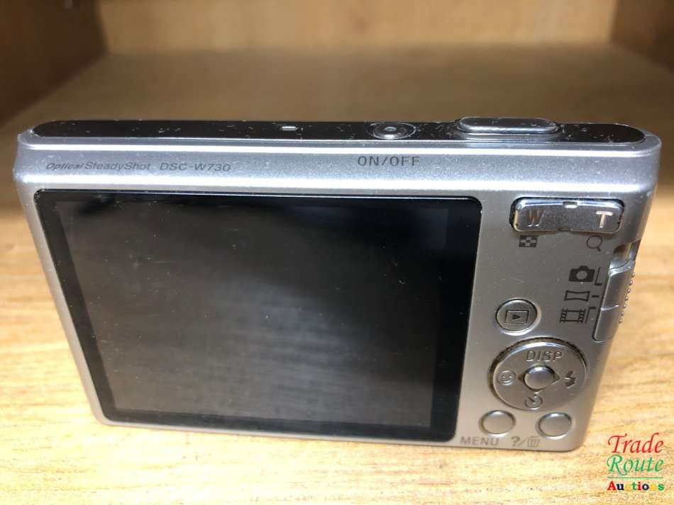Sony DSC-W730 16.1 MP Digital Camera with 2.7-Inch LCD (Silver) - PLZ READ