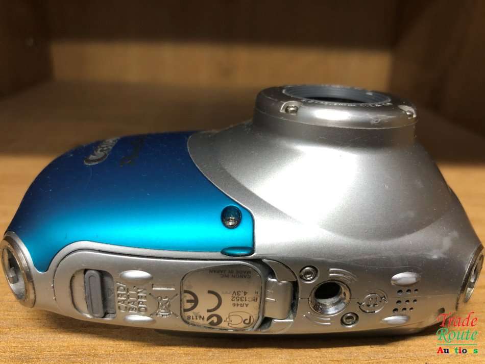 Canon PowerShot D10 12.1 MP Waterproof Digital Camera with 3x Optical Image Stabilized Zoom