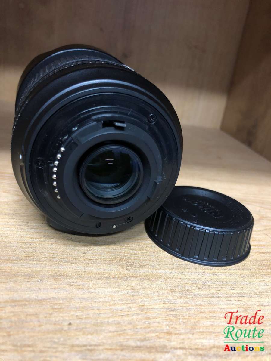 Nikon DX AF-S DX Nikkor 18-105mm VR f/3.5-5.6 Lens for Nikon Digital SLR Cameras