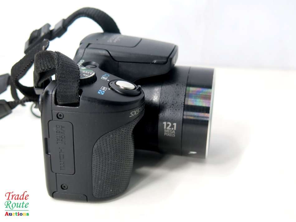 Canon PowerShot SX510 HS 12.1 MP Digital Camera | WiFi | 30x Optical Zoom & 1080p Full-HD Video