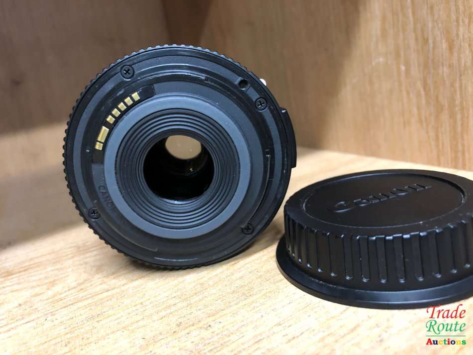 Canon EF-S 18-55mm f/3.5-5.6 ii DSLR Lens for Canon DSLR Cameras