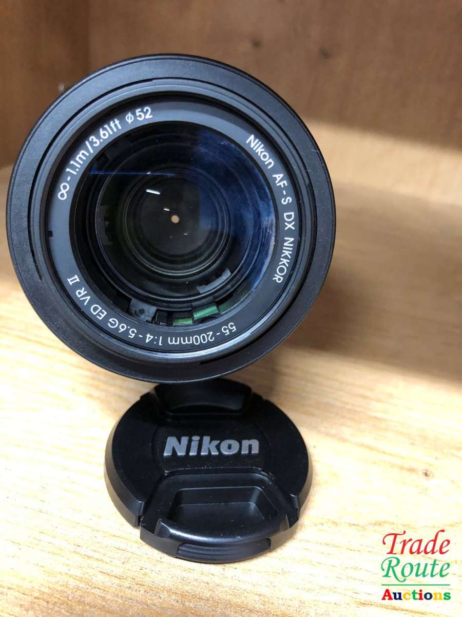 Nikon AF-S DX NIKKOR 55-200mm VR II LENS For Nikon DSLR Cameras