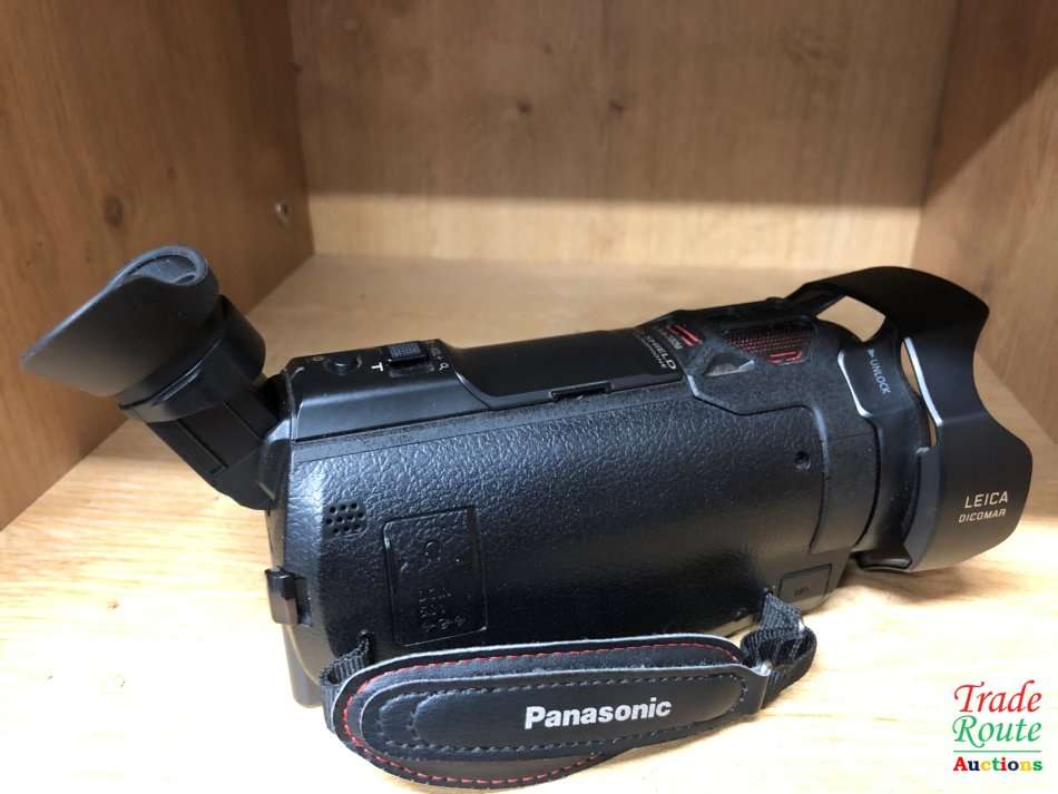 Panasonic HC-WXF995 4K ULTRA HD Camcorder - Leica Dicomar Lens