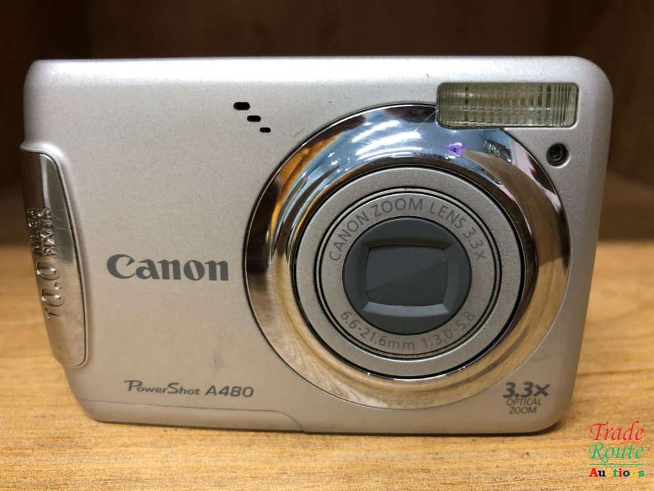 Canon PowerShot A480 10 MP Digital Camera with 3.3x Optical Zoom and 2.5-inch LCD (Silver)
