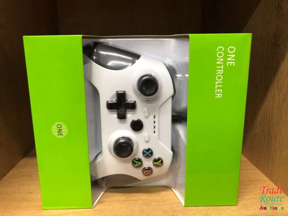 XBOX ONE Wired Controller [white]