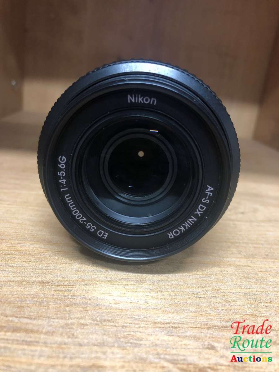 Nikon 55-200mm DX Lens for NIKON DSLR Cameras