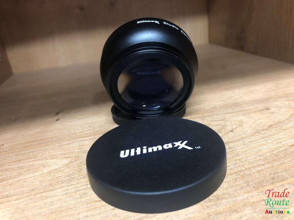 ULTIMAXX 0.43x Professional Wide Angle Lens with Macro (52mm)