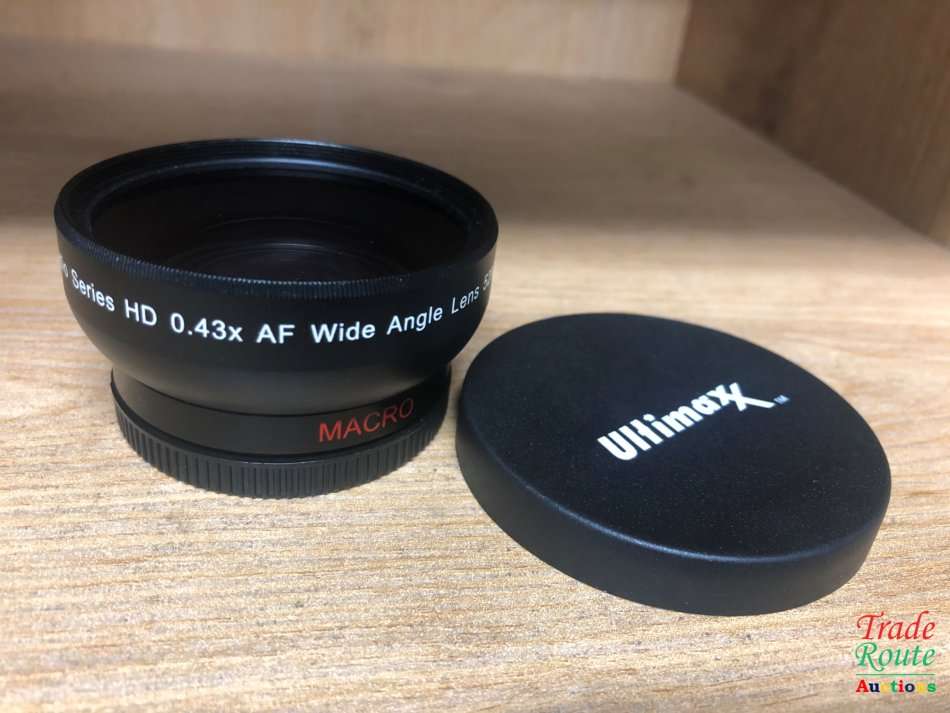ULTIMAXX 0.43x Professional Wide Angle Lens with Macro (52mm)