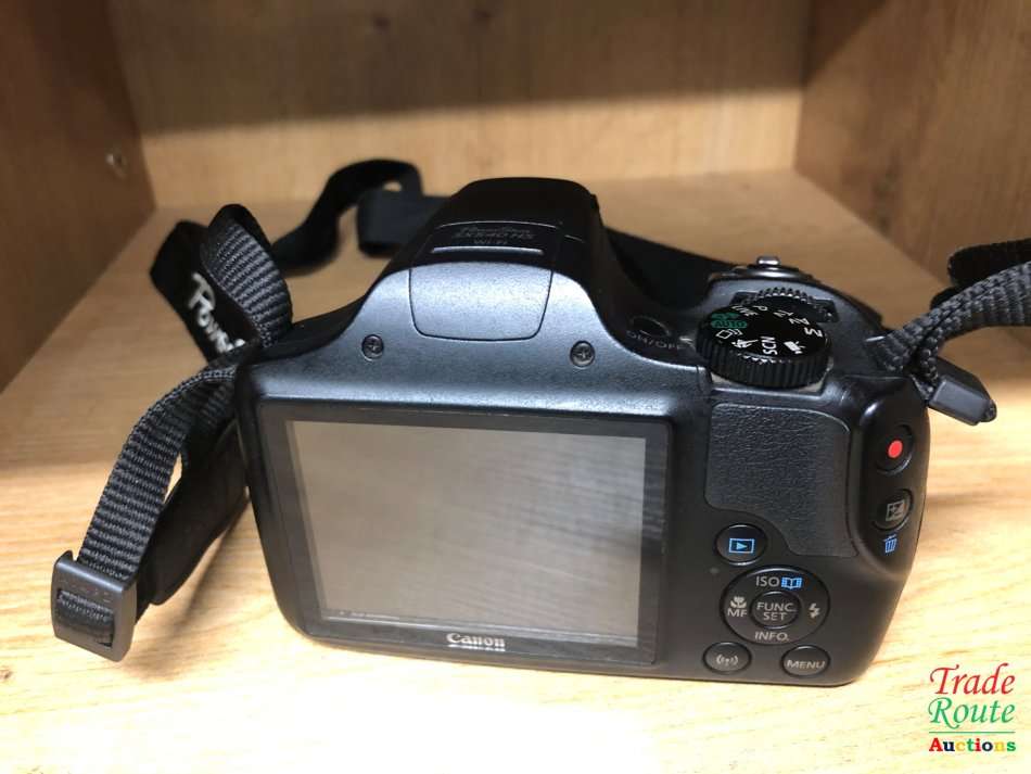 Canon PowerShot SX540 HS with 50x Optical Zoom 20MP and Built-In Wi-Fi DIGITAL CAMERA