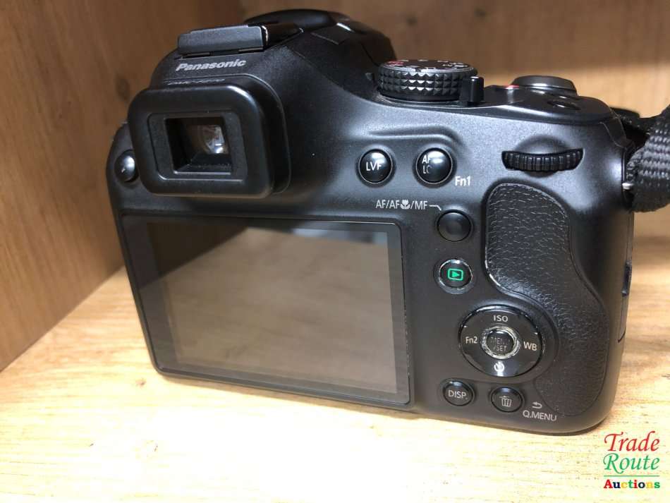 Panasonic LUMIX DMC-FZ70 16.1 MP Digital Camera with 60x Optical Image Stabilized Zoom