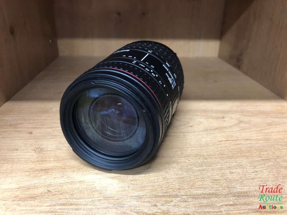 SIGMA 70-300mm DL Macro Super Telephoto Zoom Lens FOR PENTAX CAMERAS