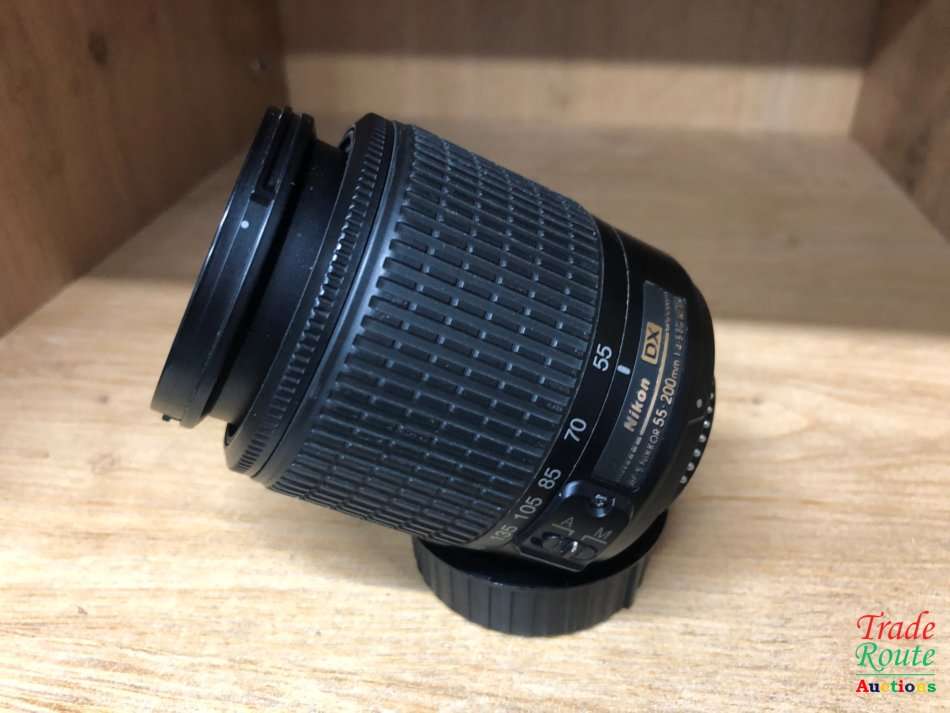 Nikon 55-200mm DX Lens for NIKON DSLR Cameras