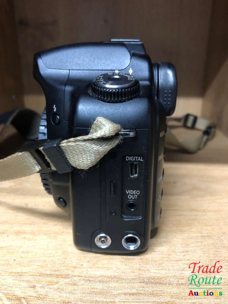 Canon EOS 10D 6.3MP Digital SLR Camera - Black (Body Only)