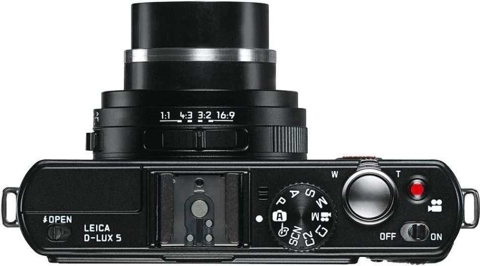 Leica D-LUX5 Compact Digital Camera with Super-Fast f/2.0 Lens, 3.8x Zoom Lens, 3" LCD
