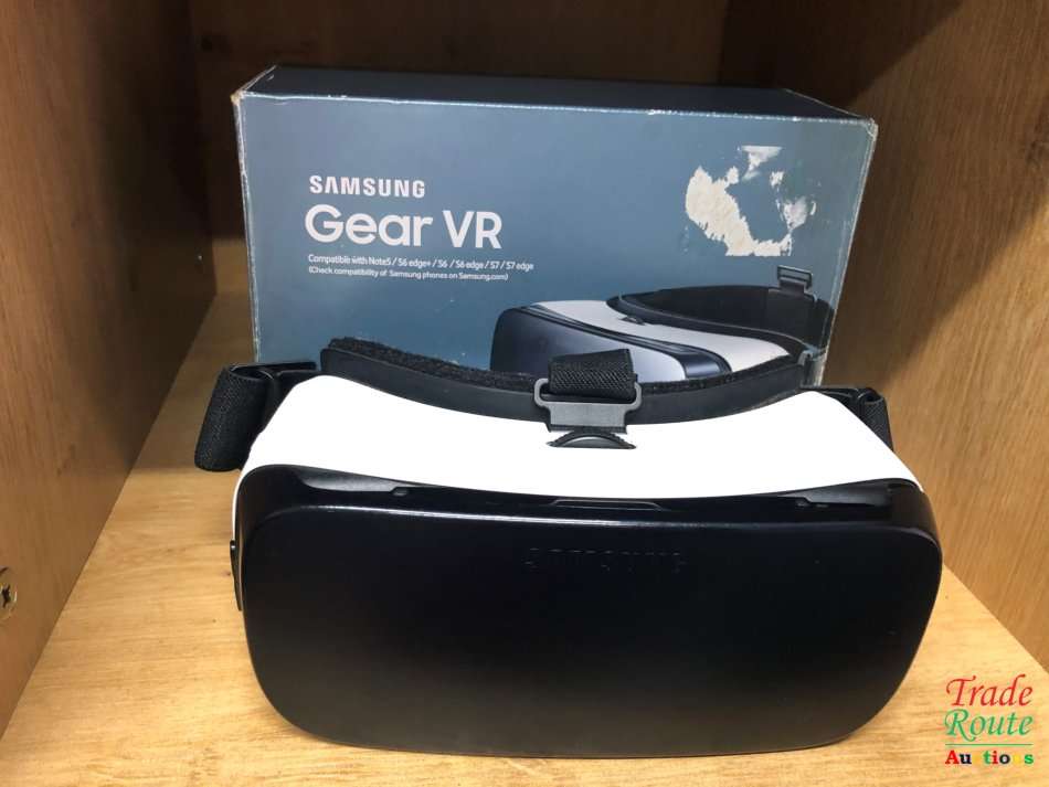 Samsung Gear VR Glasses by Oculus White
