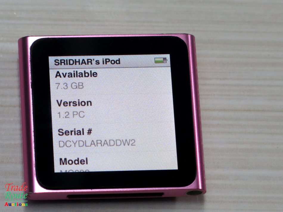 Apple iPod nano 6th Generation (8GB) (PINK) MC692