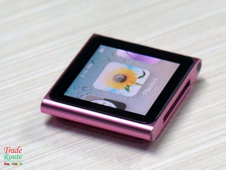 Apple iPod nano 6th Generation (8GB) (PINK) MC692