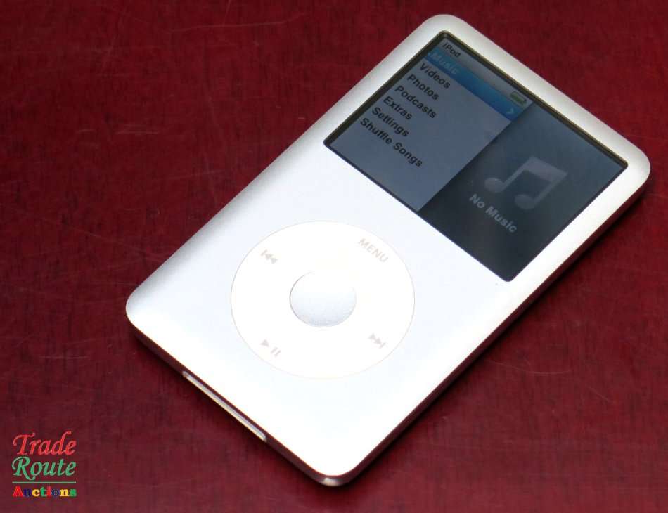 Apple IPod Classic 160GB [ MC293 ] [A1238] [7th Generation] ** IPOD 160GB SILVER 2.5" LCD Screen