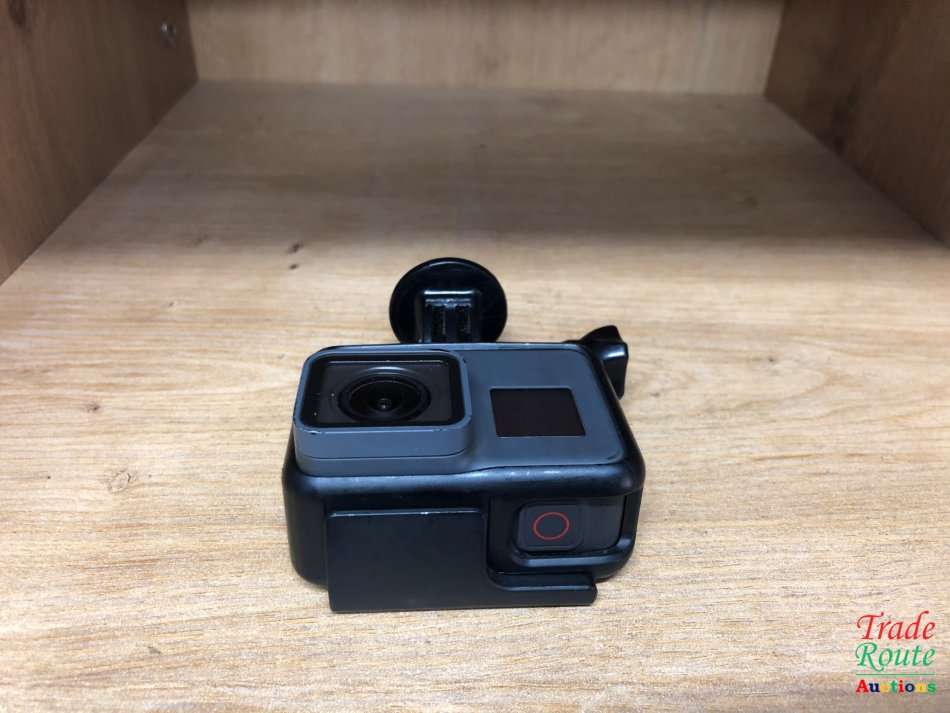 GoPro HERO5 Black 4K Action Camera with USB CABLE