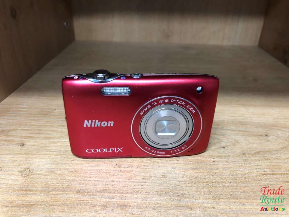 Nikon COOLPIX S3100 14 MP Digital Camera with 5x NIKKOR Wide-Angle Optical Zoom Lens