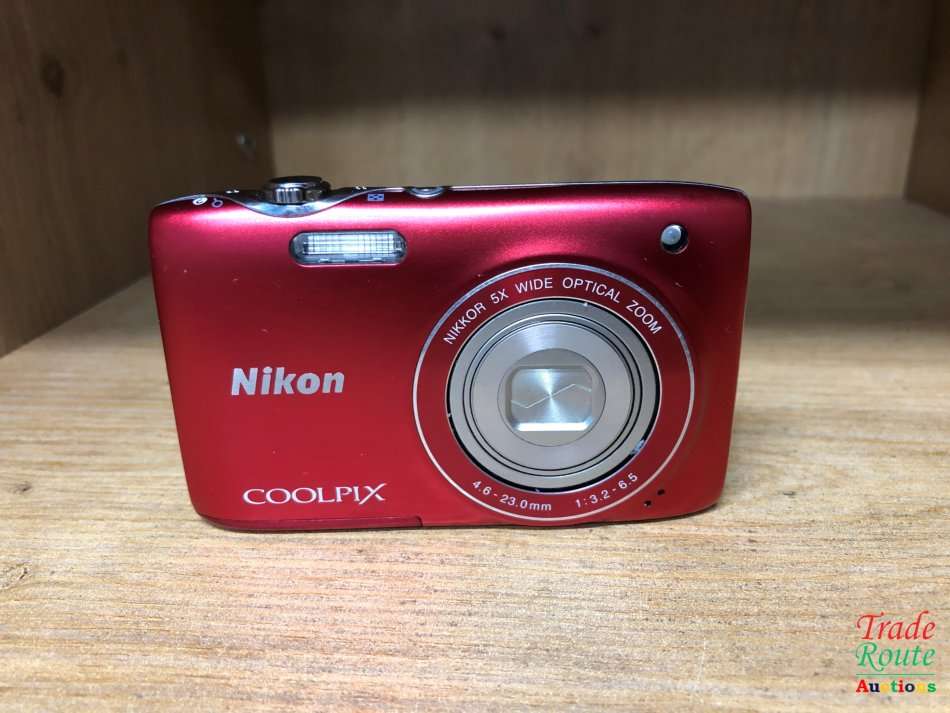 Nikon COOLPIX S3100 14 MP Digital Camera with 5x NIKKOR Wide-Angle Optical Zoom Lens