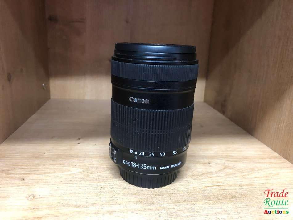Canon EFS 18-135MM F/3.5-5.6 IMAGE STABILIZER LENS