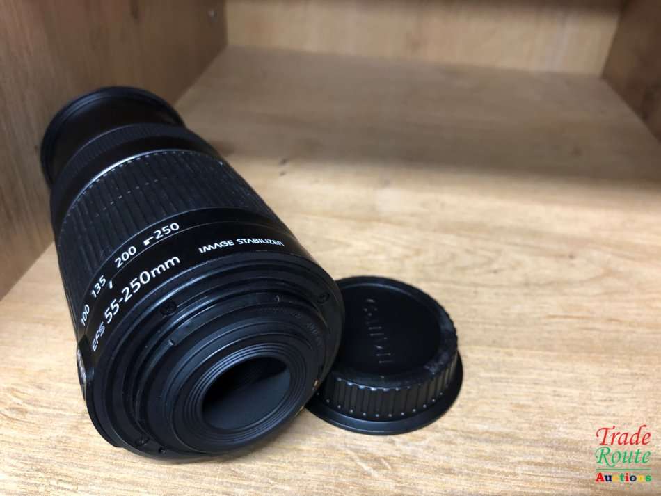 Canon EF-S 55-250m IS (Image Stabilizer) Mark ii Lens for Canon DSLR Cameras