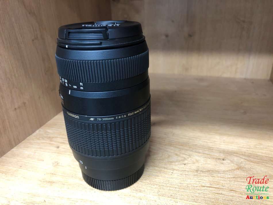 Tamron AF 70-300mm f/4.0-5.6 Di LD Zoom Lens for SONY / Minolta DSLR Cameras