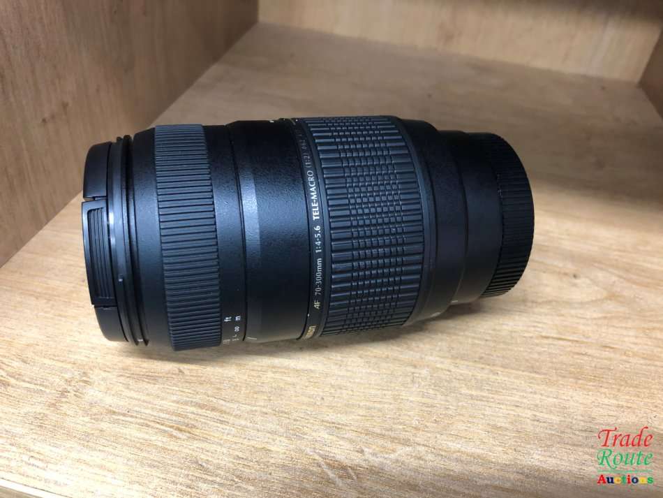 Tamron AF 70-300mm f/4.0-5.6 Di LD Zoom Lens for SONY / Minolta DSLR Cameras