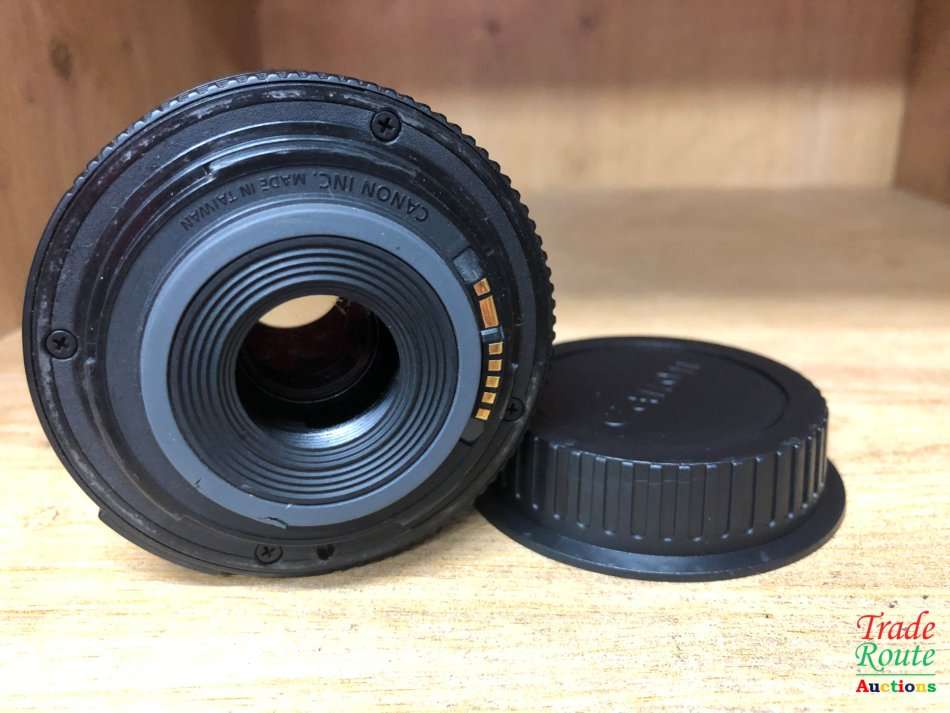 Canon EF-S 18-55mm f/3.5-5.6 ii DSLR Lens for Canon DSLR Cameras