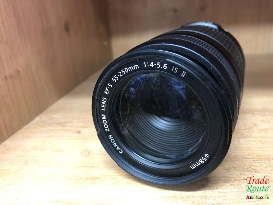 Canon EF-S 55-250m IS (Image Stabilizer) Mark ii Lens for Canon DSLR Cameras - BROKEN FILTER RING