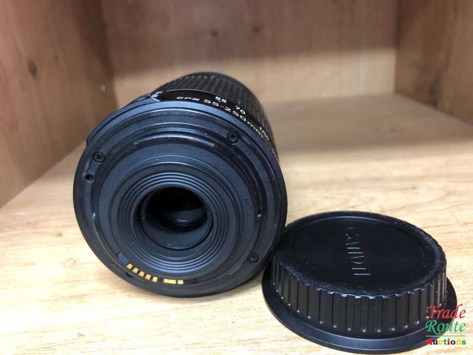 Canon EF-S 55-250m IS (Image Stabilizer) Mark ii Lens for Canon DSLR Cameras - BROKEN FILTER RING