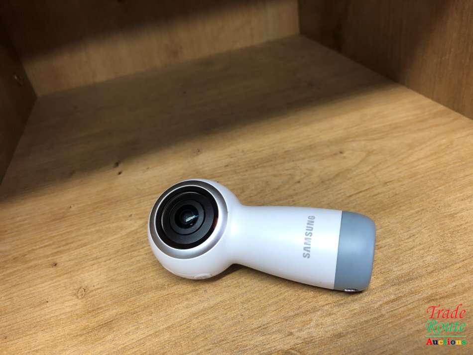 Samsung Gear 360 4K Spherical VR Camera