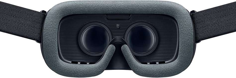 Samsung Gear VR with Controller - Powered by oculus Compatible with S8 / S8+ / S7 / S7 edge / Note5